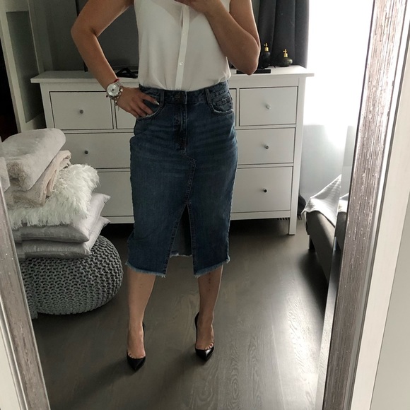 Zara denim skirt - Picture 2 of 5